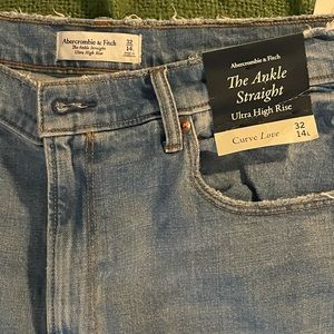 Abercrombie curve love ankle straight jeans size 14L